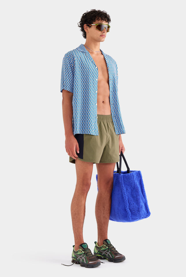 Flat Hem Short Sleeve Silk Camp Collar Shirt - Chocolate/Blue V Monogram