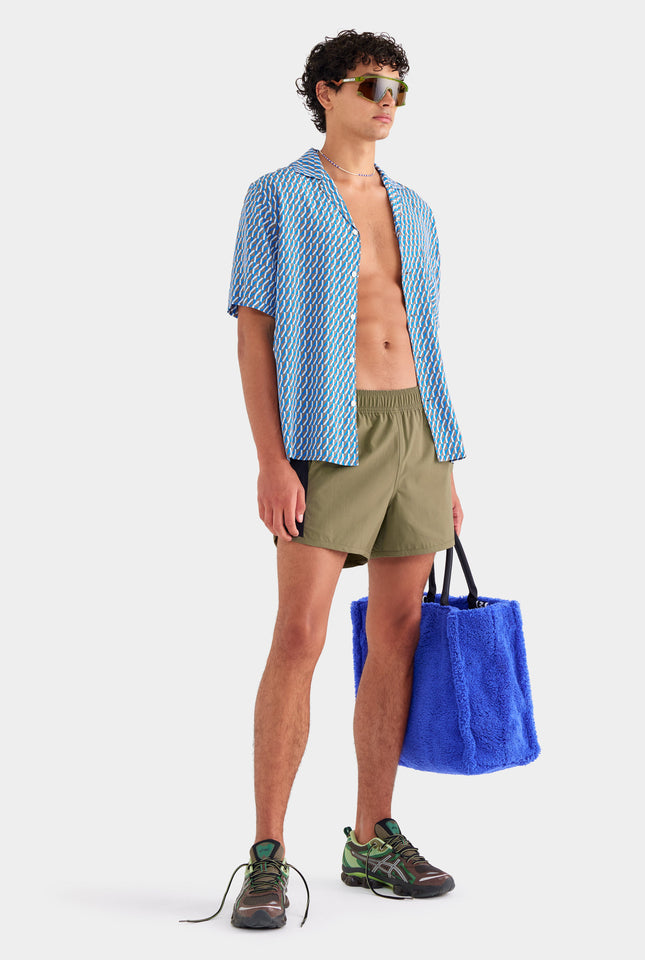 Flat Hem Short Sleeve Silk Camp Collar Shirt - Chocolate/Blue V Monogram