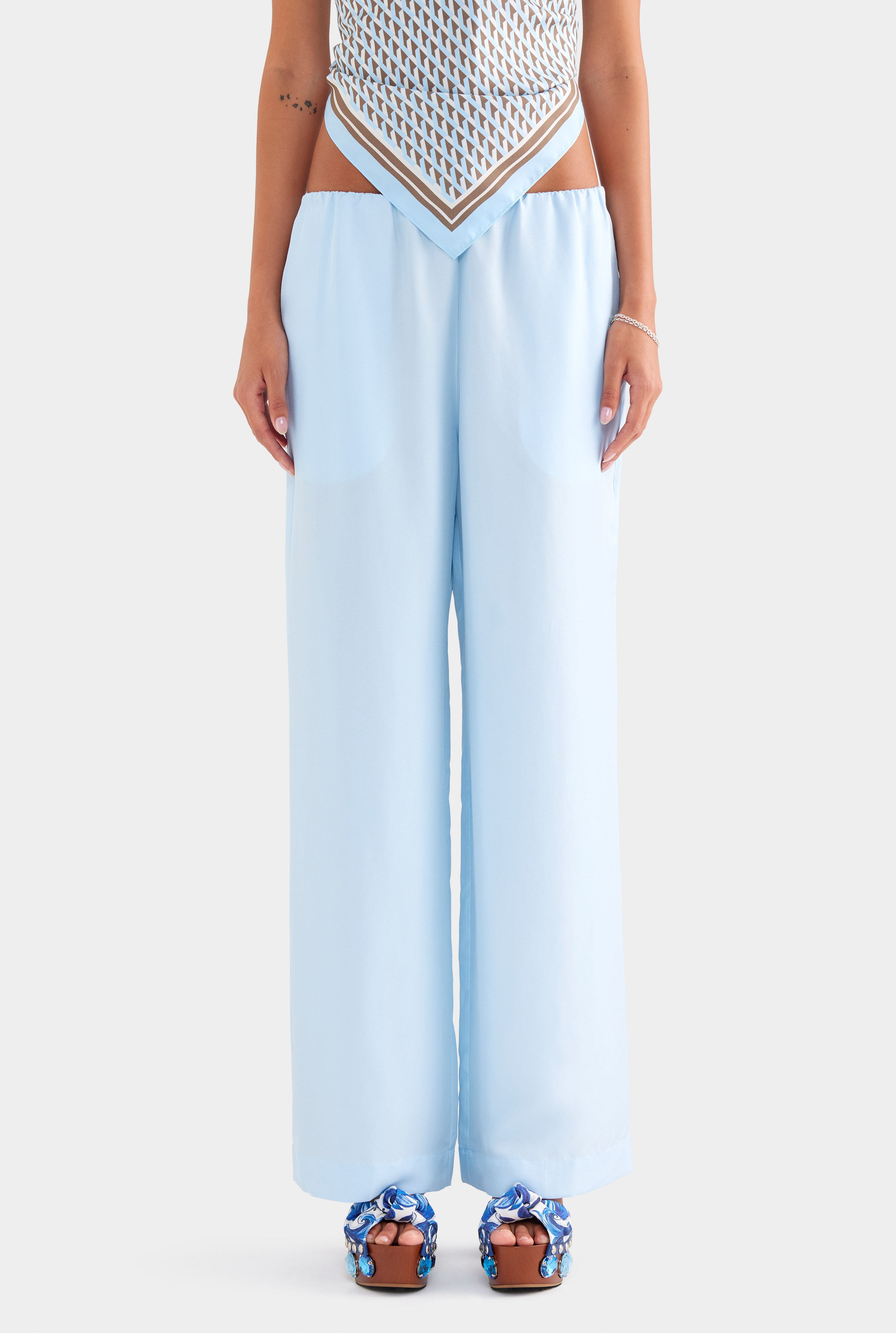 Silk Relaxed Pant - Powder Blue