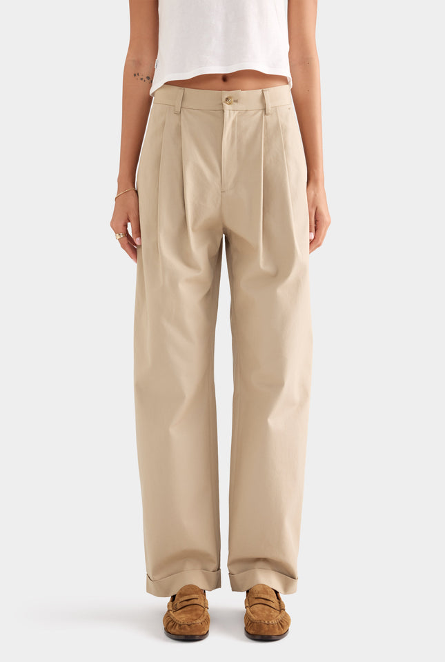 Tapered Cotton Pleat Pant - Pale Khaki
