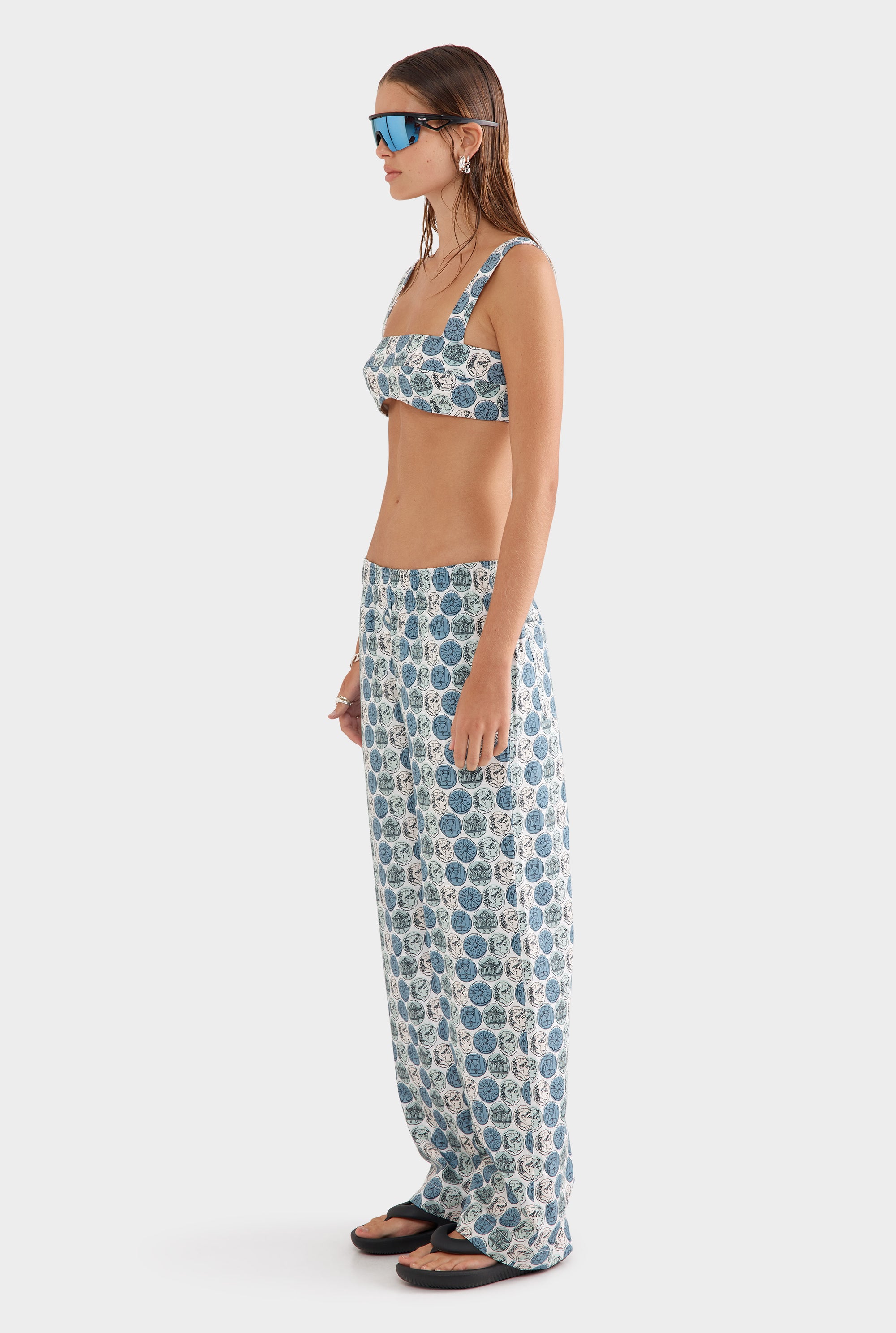 Printed Cotton Poplin Crop - Aqua Gray Grecian Coins